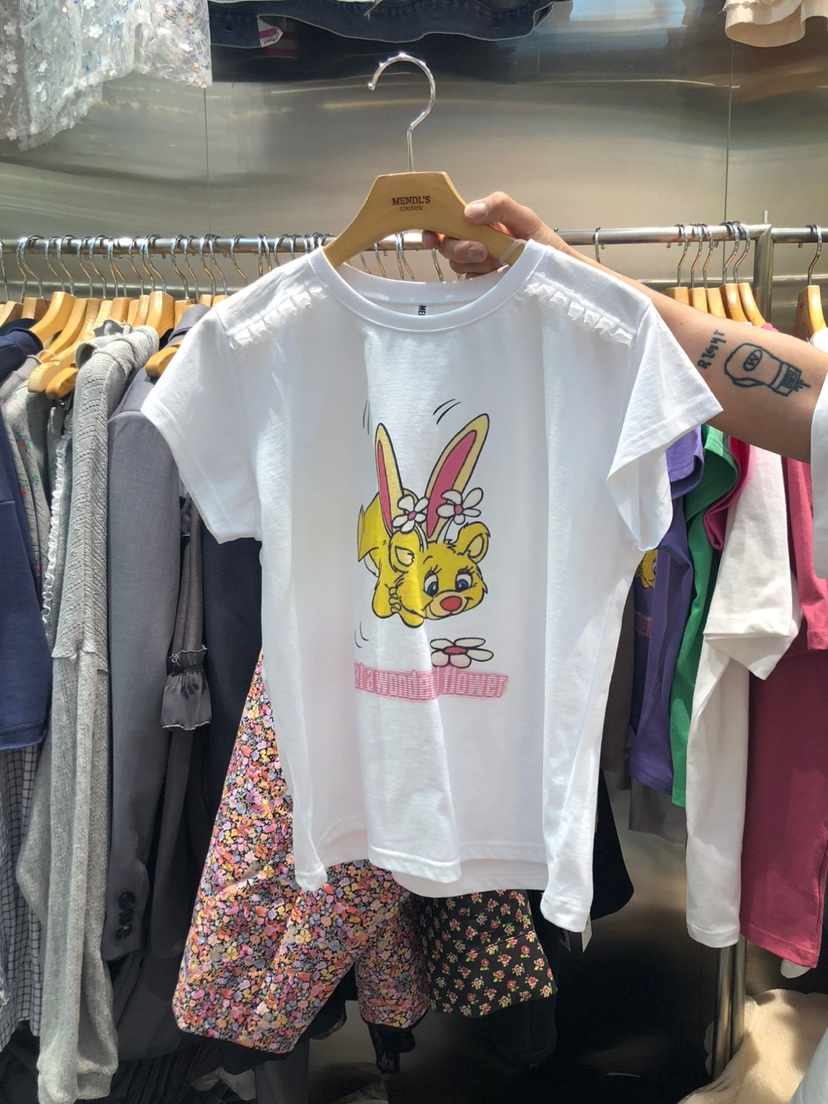 MENDL S東大門實拍女裝新品推薦時尚人氣真品25春夏熱賣T恤MENDL ST恤