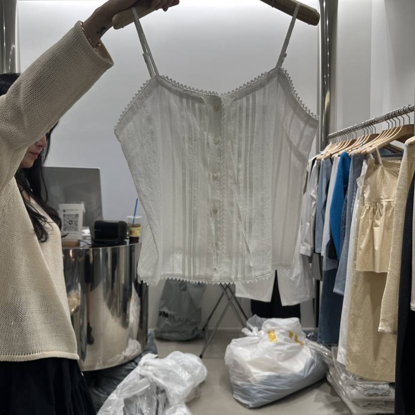 AHOY韓國直郵㊣女裝新品休閑推薦熱賣25春夏時尚人氣吊帶背心AHOY吊帶/背心