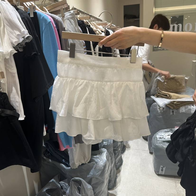 MOREMORE韓國直郵㊣東大門實拍女裝新款25春夏人氣短裙圓領more more短裙