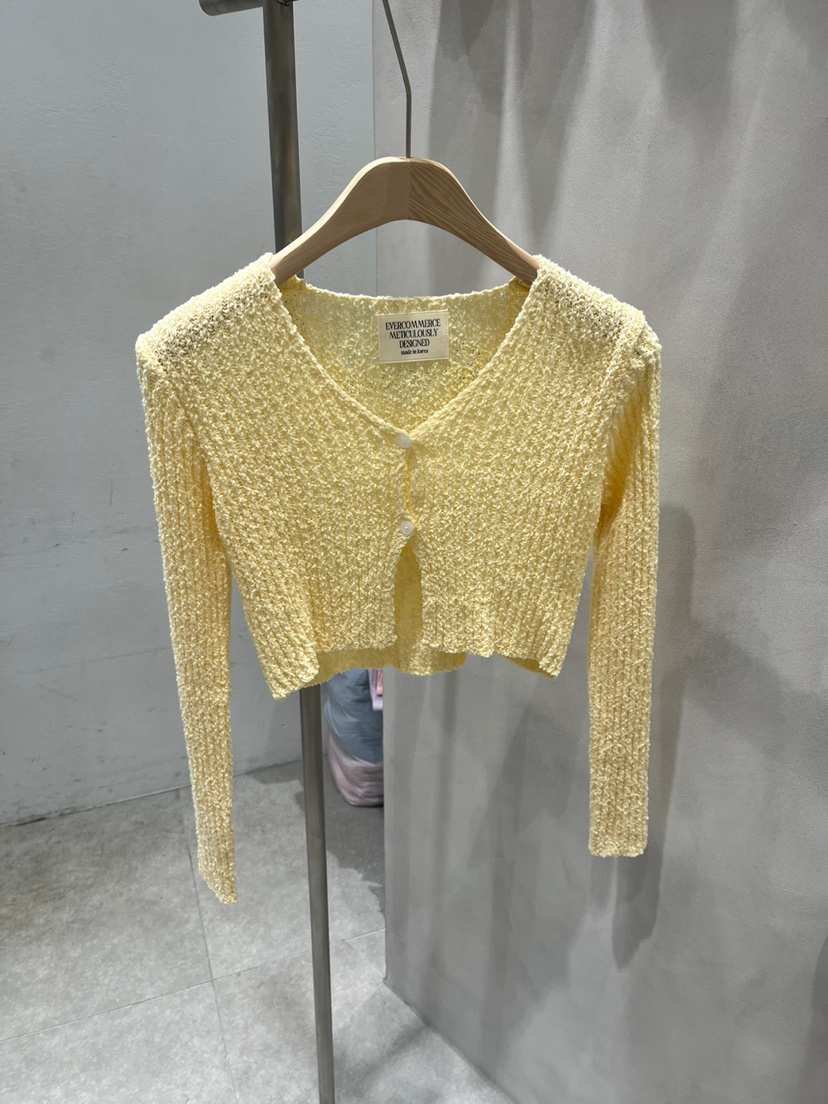 EVERCOMMERCE METICULOUSLY DESIGNED韓國直郵㊣女裝新品25春夏針織衫EVERCOMMERCE METICULOUSLY DESIGNED針織衫