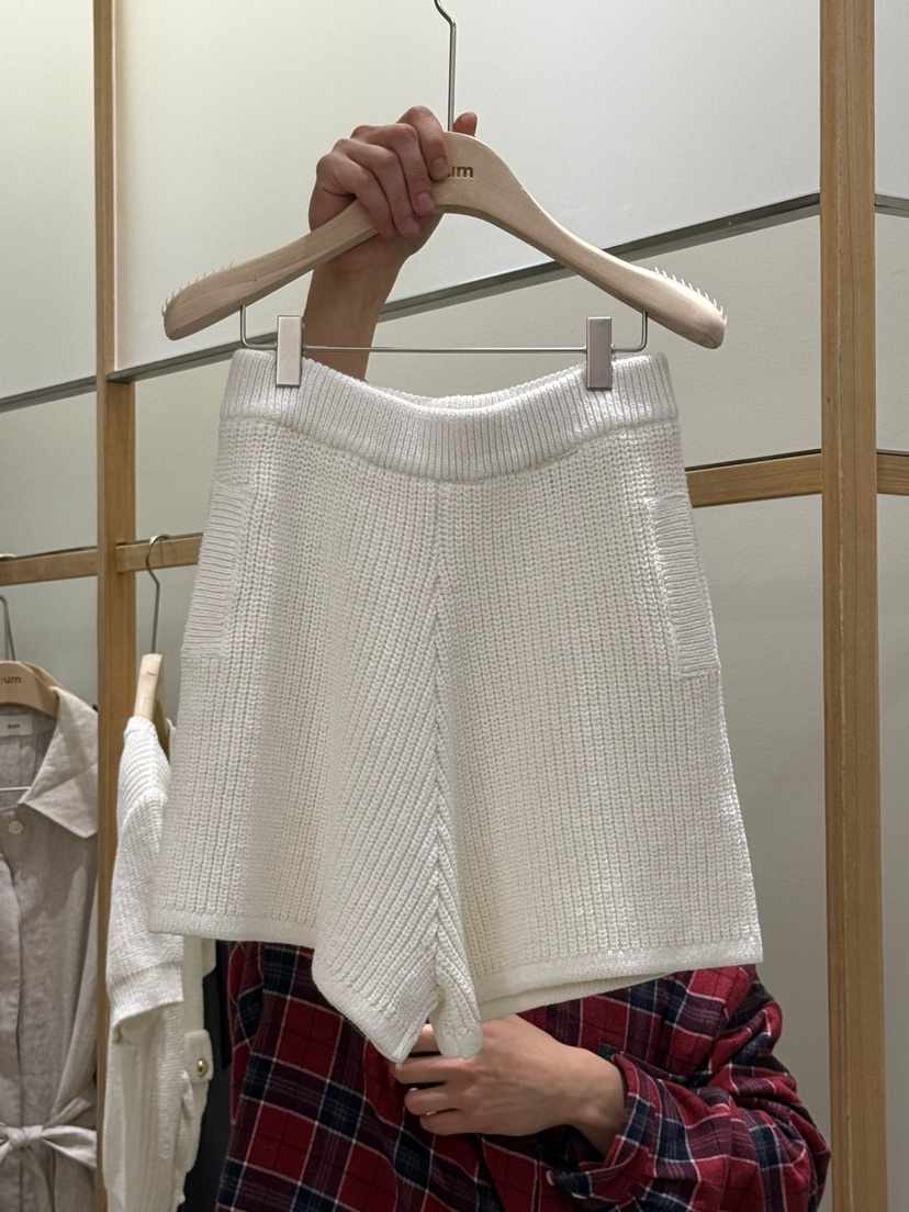 EUM直郵韓國代購㊣女裝新品人氣職業25春夏休閑推薦時尚短褲EUM短褲