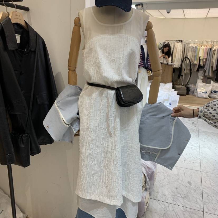 VENIR-a韓國直郵女士新款真品推薦時尚熱賣職業連衣裙含包VENIR-a連衣裙