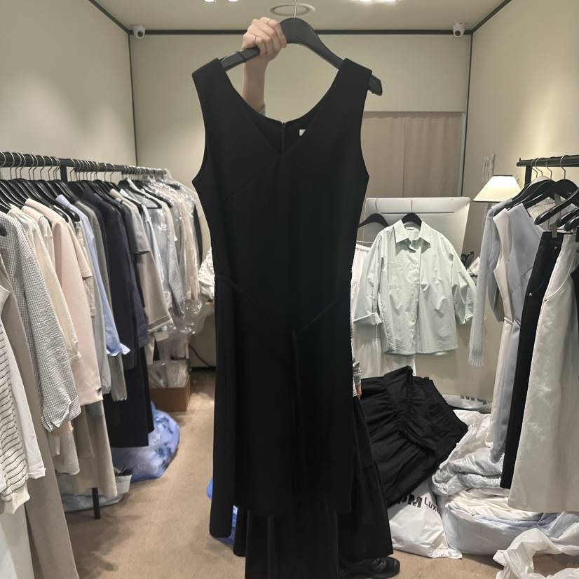 RE STOCK東大門直郵女裝新款時尚職業熱賣真品連衣裙含腰繩RE STOCK連衣裙