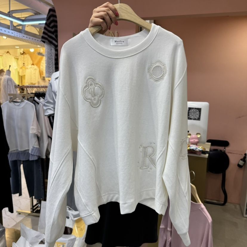 MARILYN韓國直郵㊣女裝新品休閑時尚推薦人氣25春夏衛衣手工刺繡MARILYN衛衣
