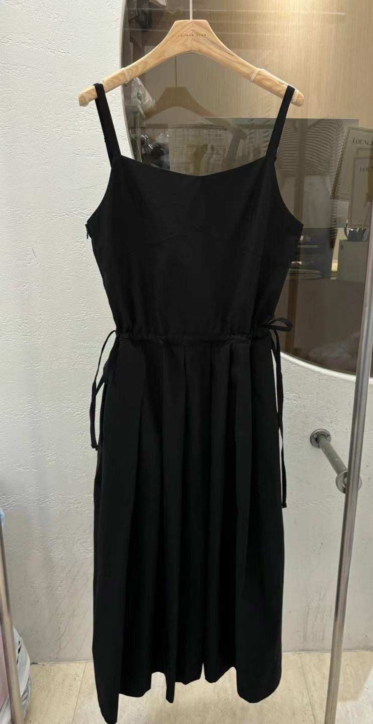 LOUNGE VERA東大門實拍女裝新款推薦真品人氣25春夏連衣裙LOUNGE VERA-2件訂連衣裙