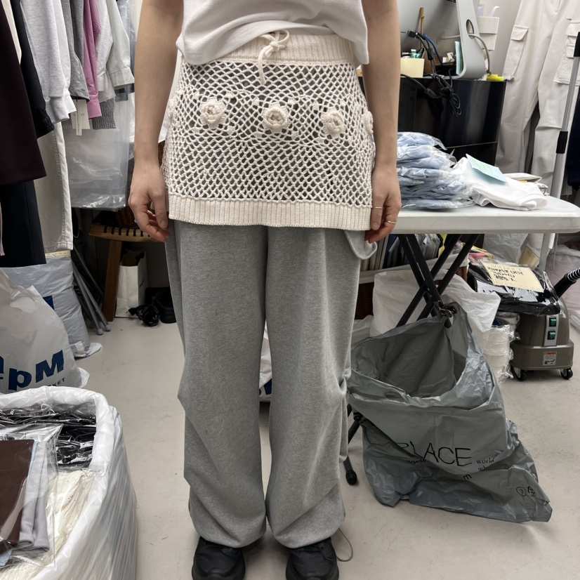 SOLD OUT韓國直郵女裝新品25春夏休閑真品熱賣短裙手工針織SOLD OUT短裙