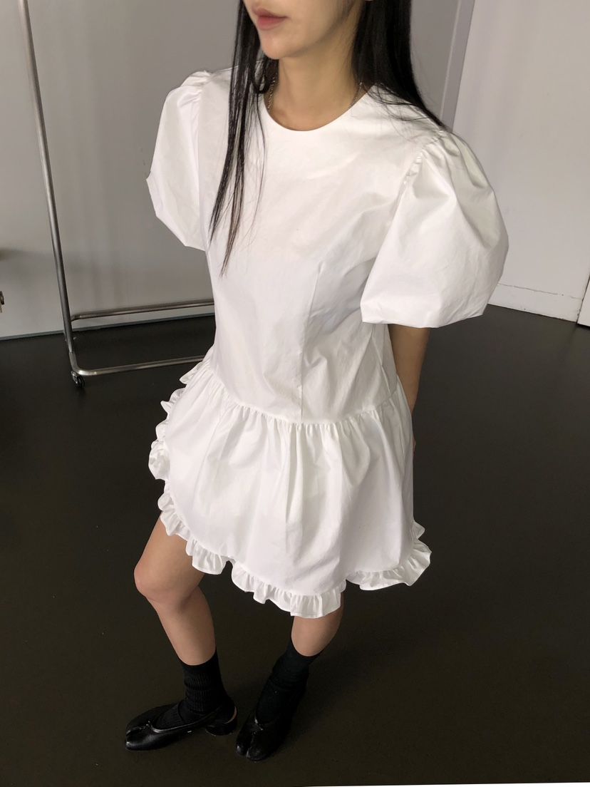 SUNDER MARKET韓國㊣直郵東大門代購女裝新品人氣連衣裙荷葉邊SUNDER MARKET連衣裙