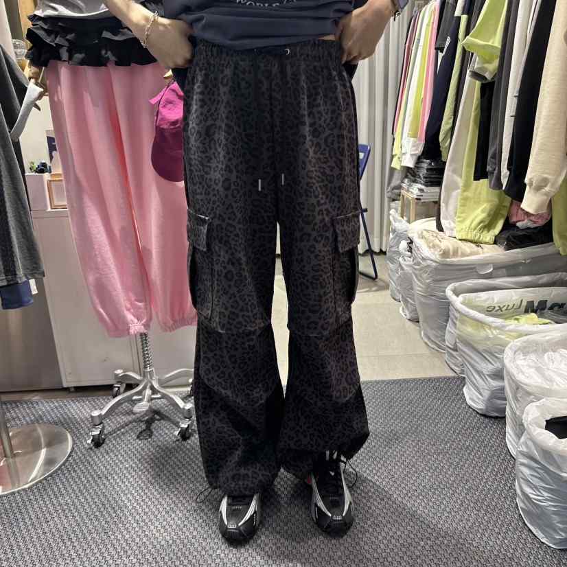THE LOT韓國㊣直郵東大門代購女裝新品25春夏休閑褲口袋豹紋THE LOT/	LOT休閑褲