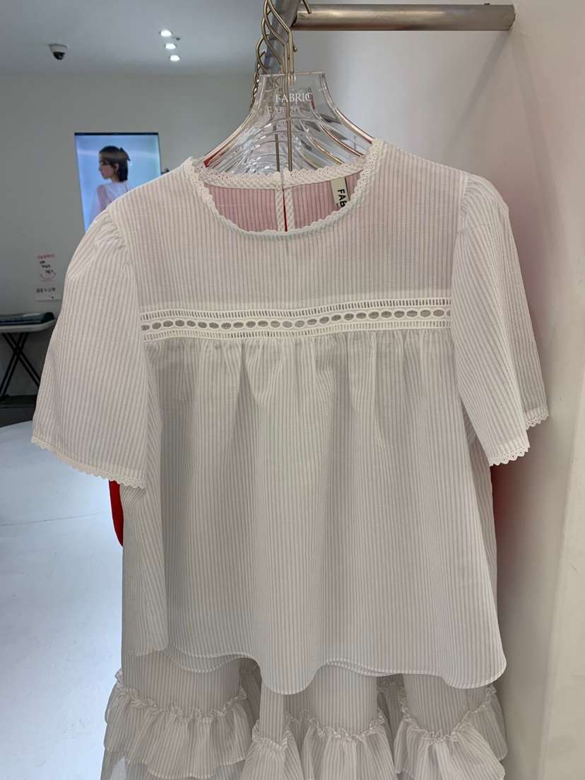 FABRIC韓國直郵㊣東大門實拍女裝新款時尚推薦熱賣襯衫蕾絲衫FABRIC襯衫/蕾絲衫