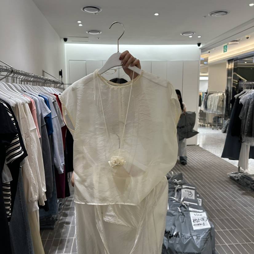 VIVE韓國直郵女裝新品時尚推薦熱賣休閑真品25春夏襯衫蕾絲衫VIVE襯衫/蕾絲衫