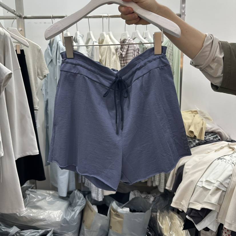 VISUAL SPACE韓國直郵女裝新品25春夏熱賣時尚真品推薦短褲VISUAL SPACE短褲