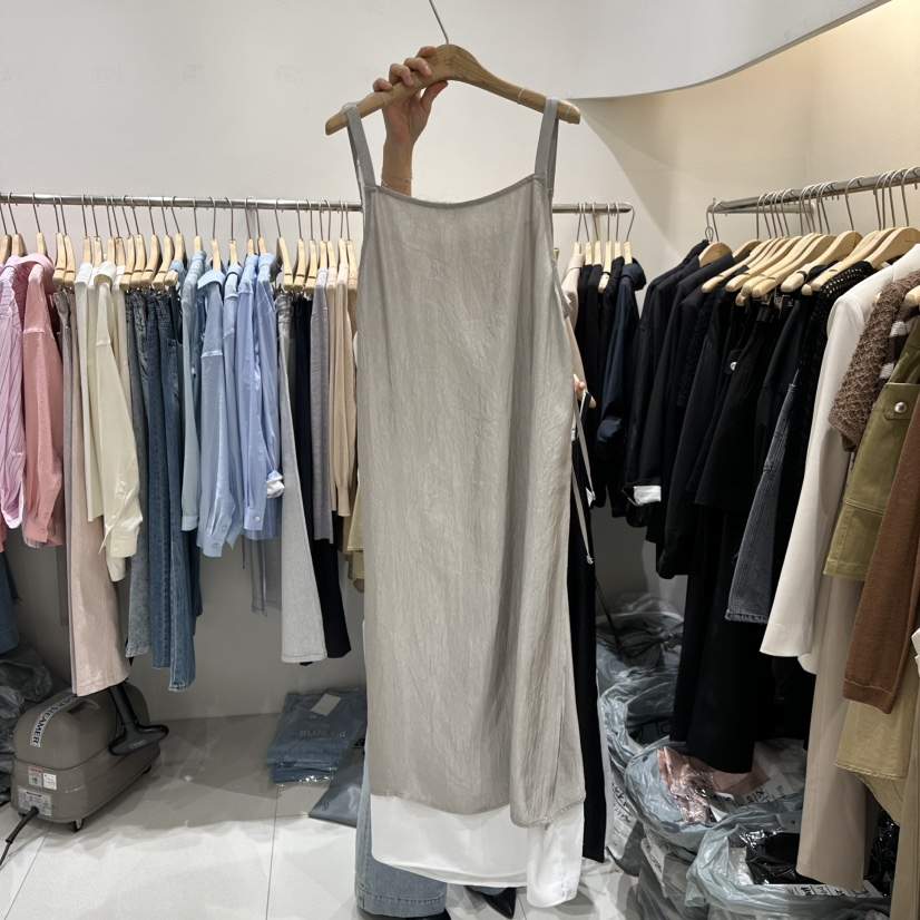 BLUEI-D韓國直郵㊣女裝新品推薦時尚人氣25春夏熱賣連衣裙Blue i-d連衣裙