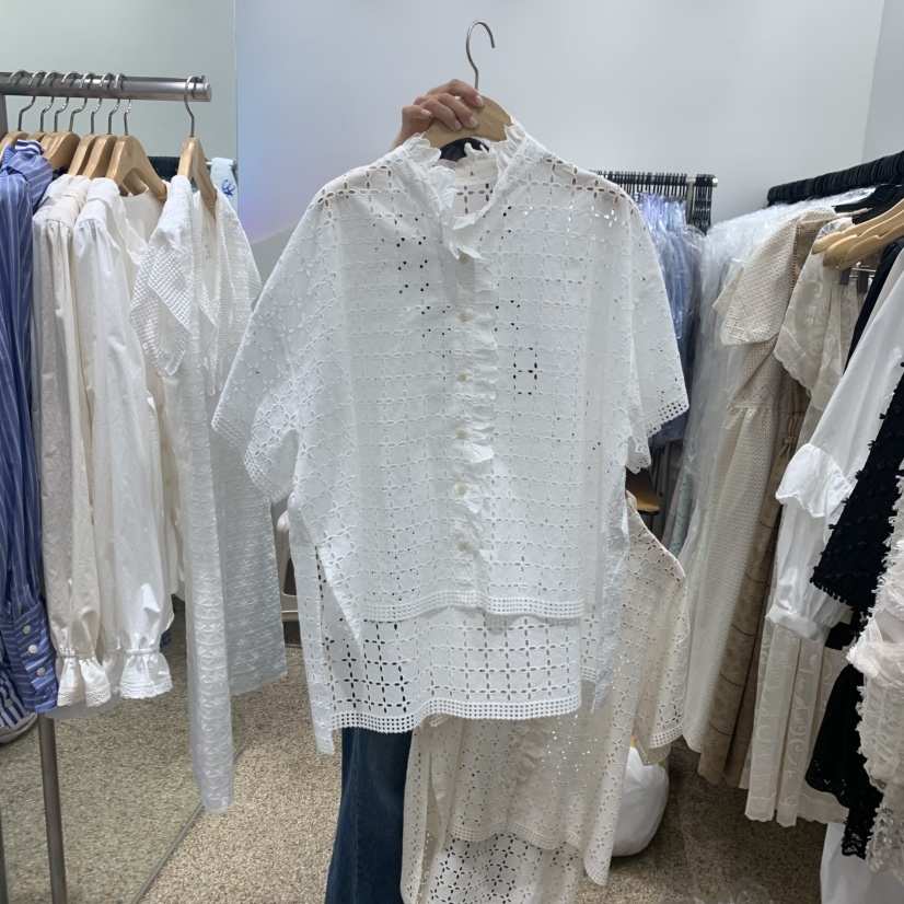 A東大門實拍女士新品推薦真品時尚熱賣25春夏人氣襯衫蕾絲衫A STORE襯衫/蕾絲衫