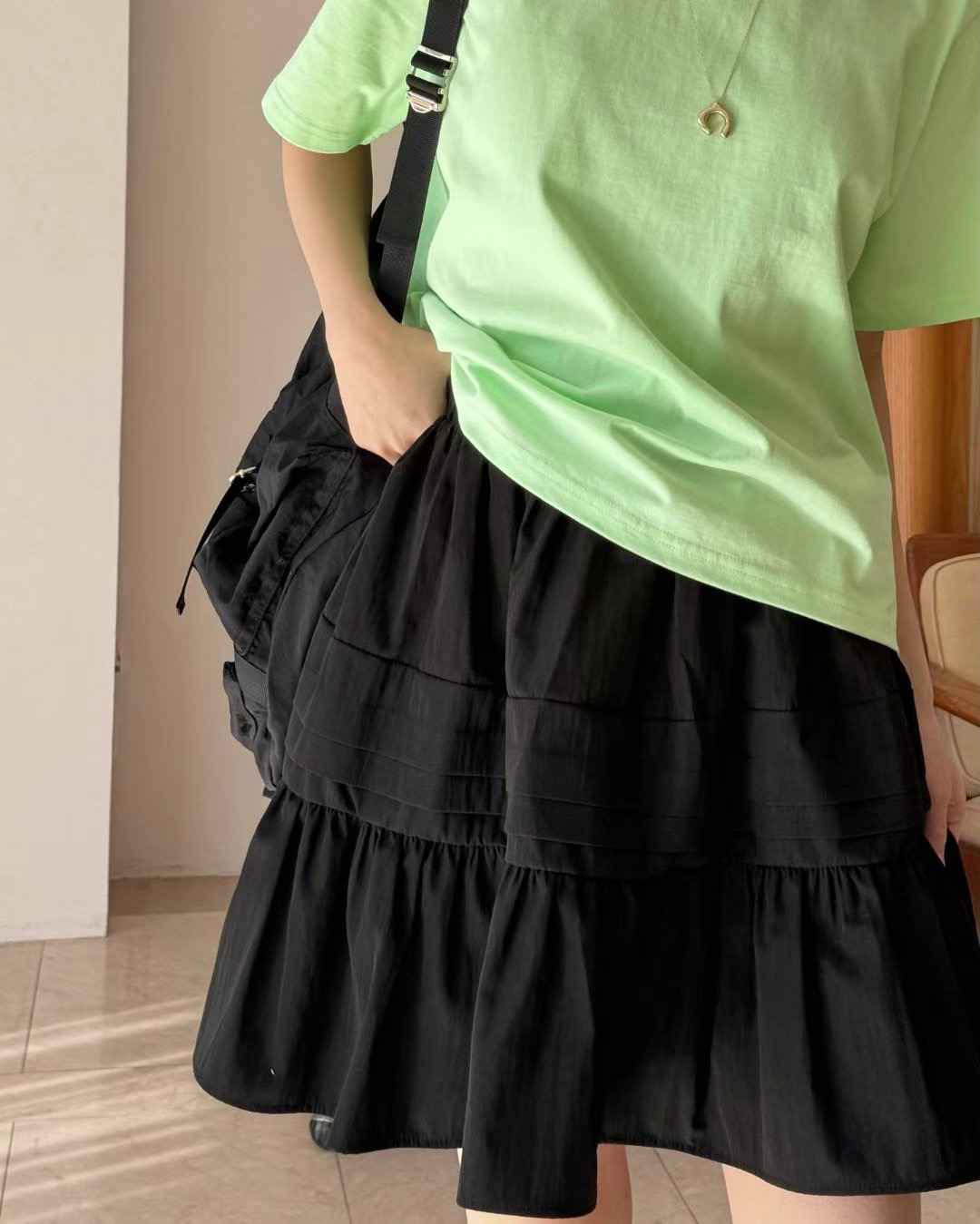 There’s韓國㊣直郵東大門代購女裝新品時尚休閑熱賣推薦短裙There’s短裙