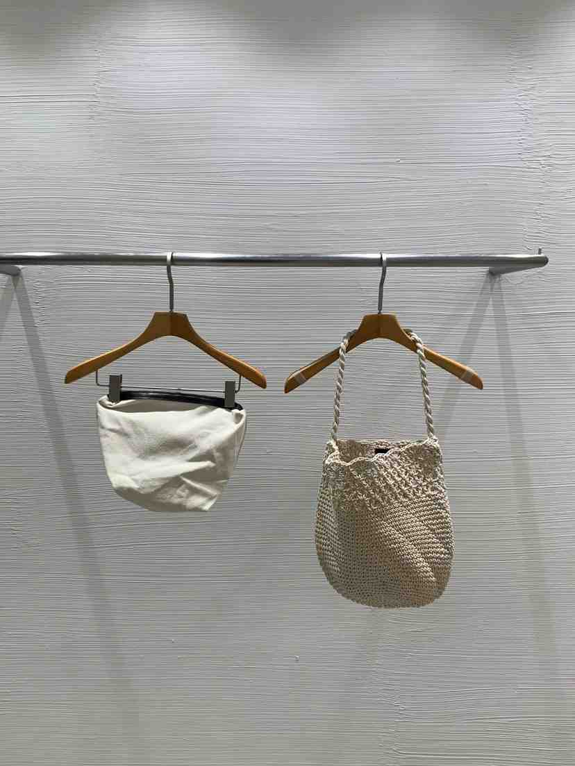 LUCY SALON韓國直郵㊣東大門實拍女裝新品熱賣單肩斜跨包手工制作LUCY SALON單肩/斜跨包