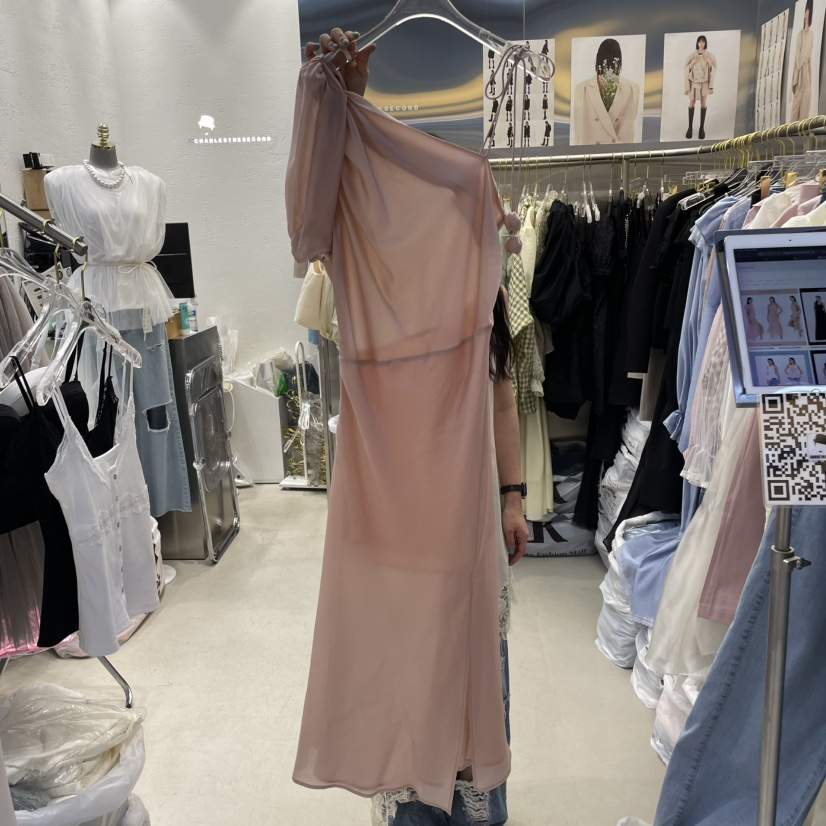 CHARLES THE SECOND韓國直郵㊣東大門實拍女裝新品推薦連衣裙CHARLES THE SECOND/CHEAP-CHIC連衣裙