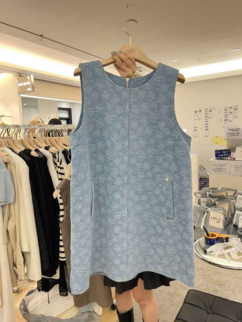 TIZZI韓國直郵㊣東大門實拍女裝新品熱賣推薦休閑25春夏連衣裙TIZZI連衣裙