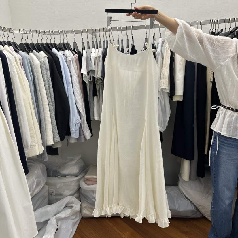 MOANA韓國㊣直郵東大門代購女裝新品時尚推薦熱賣連衣裙荷葉邊MOANA連衣裙