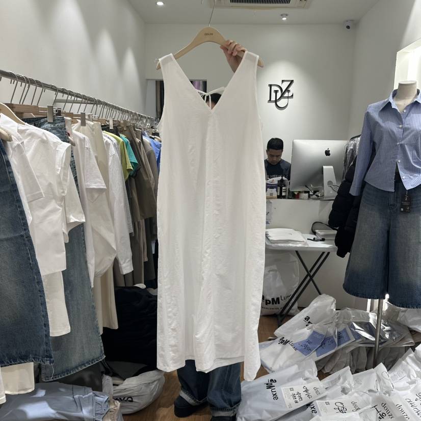 DOUZE韓國直郵㊣東大門實拍女裝新款時尚25春夏休閑熱賣連衣裙DOUZE連衣裙