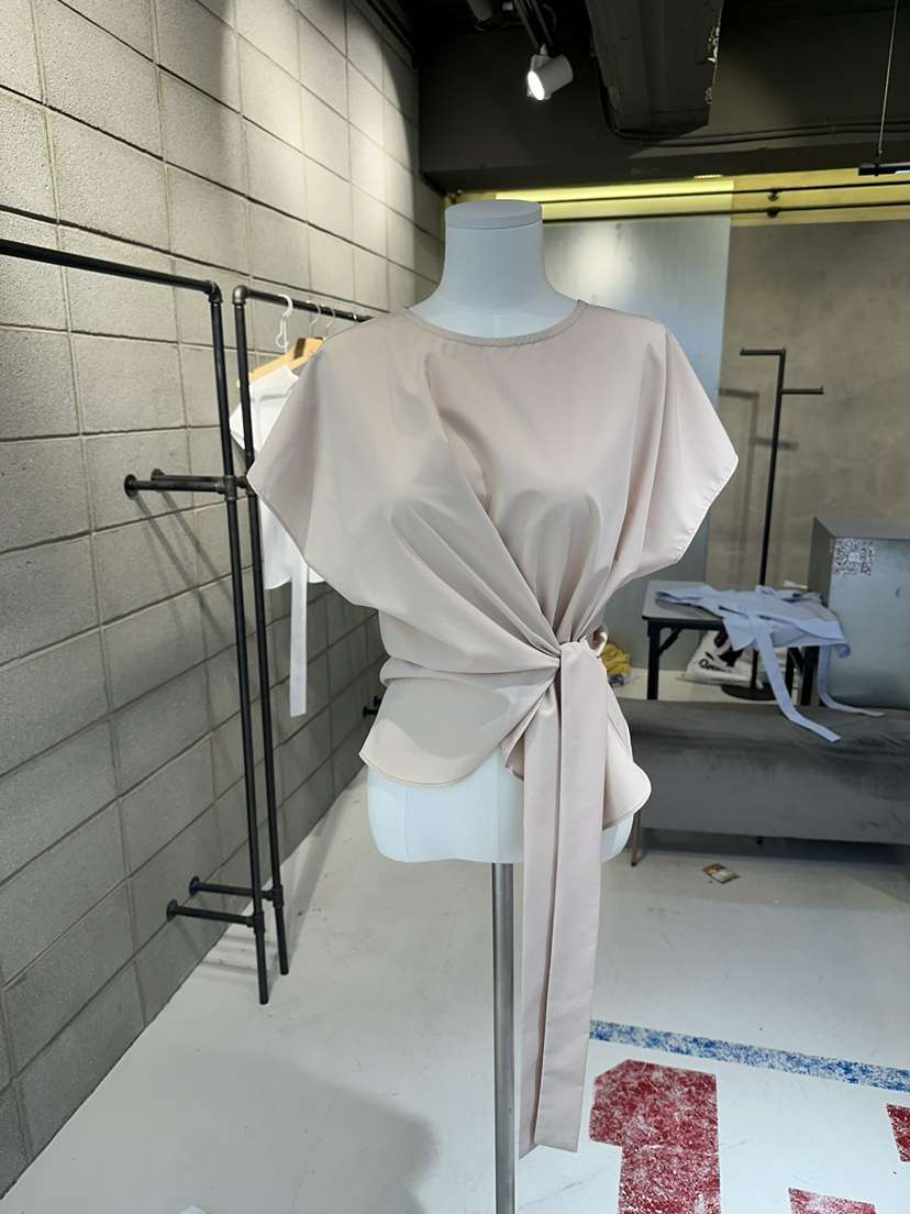 ON THE MODE直郵韓國代購㊣女裝新品人氣休閑熱賣襯衫蕾絲衫ON THE MODE襯衫/蕾絲衫
