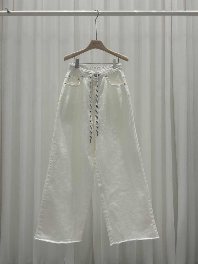 IF YOU SAY SO韓國直郵㊣東大門實拍女裝新品推薦牛仔褲IF YOU SAY SO牛仔褲