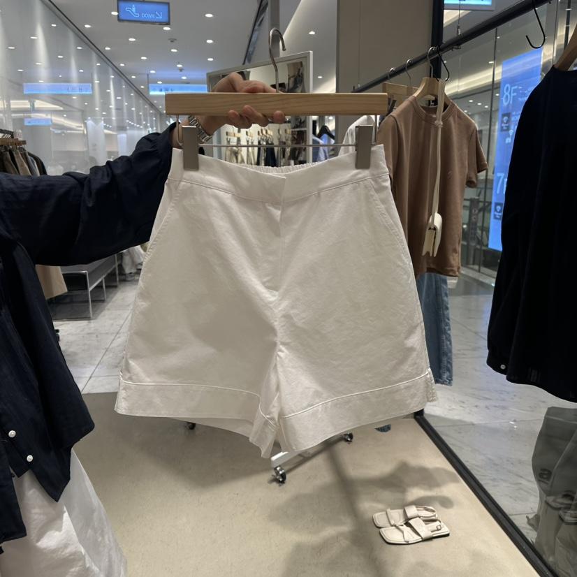 BOUTIQUE SEOUL-P韓國直郵㊣東大門實拍女裝新款人氣短褲But ton/BOUTIQUE SEOUL短褲