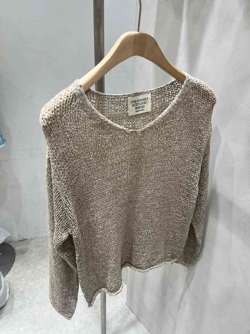 EVERCOMMERCE METICULOUSLY DESIGNED韓國直郵女裝新品推薦針織衫EVERCOMMERCE METICULOUSLY DESIGNED針織衫