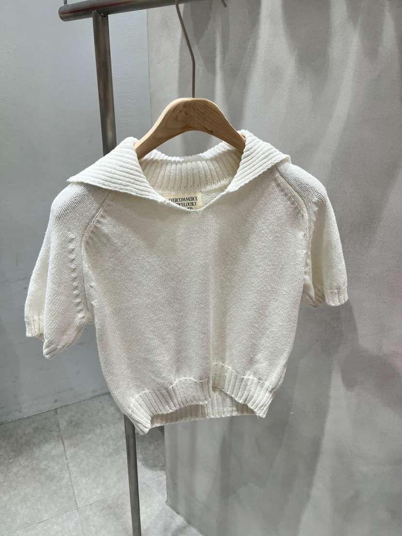 EVERCOMMERCE METICULOUSLY DESIGNED韓國直郵㊣東大門實拍女裝新品時尚針織衫EVERCOMMERCE METICULOUSLY DESIGNED針織衫