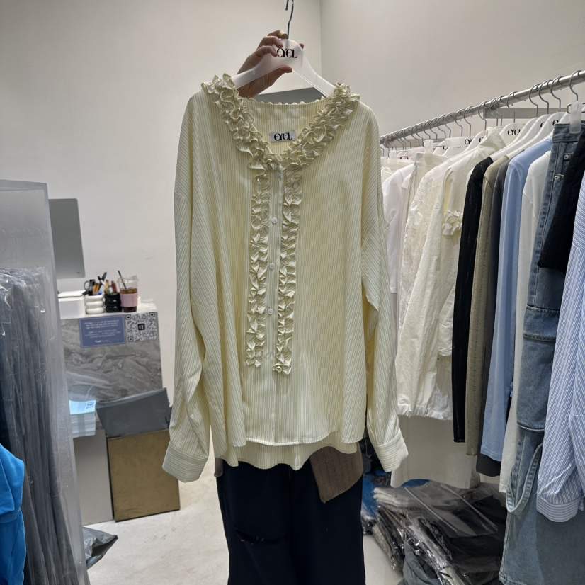 EYEL韓國直郵㊣東大門實拍女裝新品熱賣襯衫蕾絲衫荷葉邊條紋EYEL襯衫/蕾絲衫