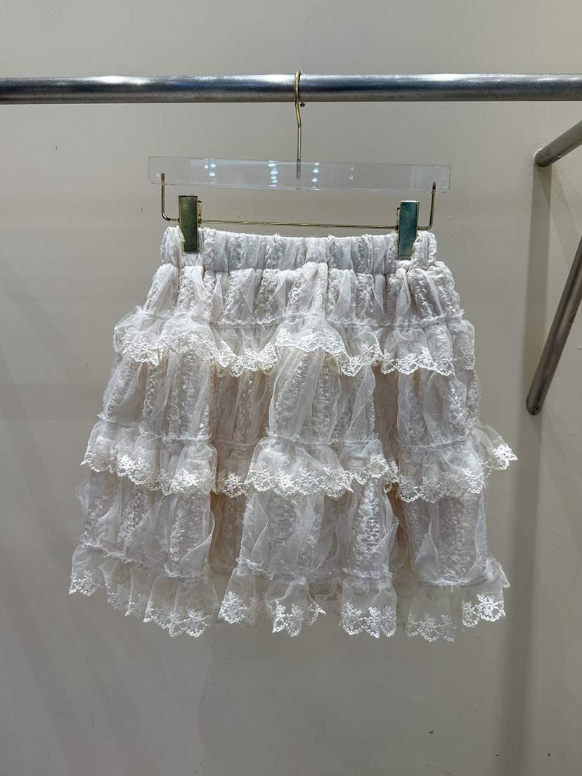 81 MARKET-L韓國直郵㊣女裝新品人氣25春夏時尚熱賣休閑短裙81 MARKET-L短裙