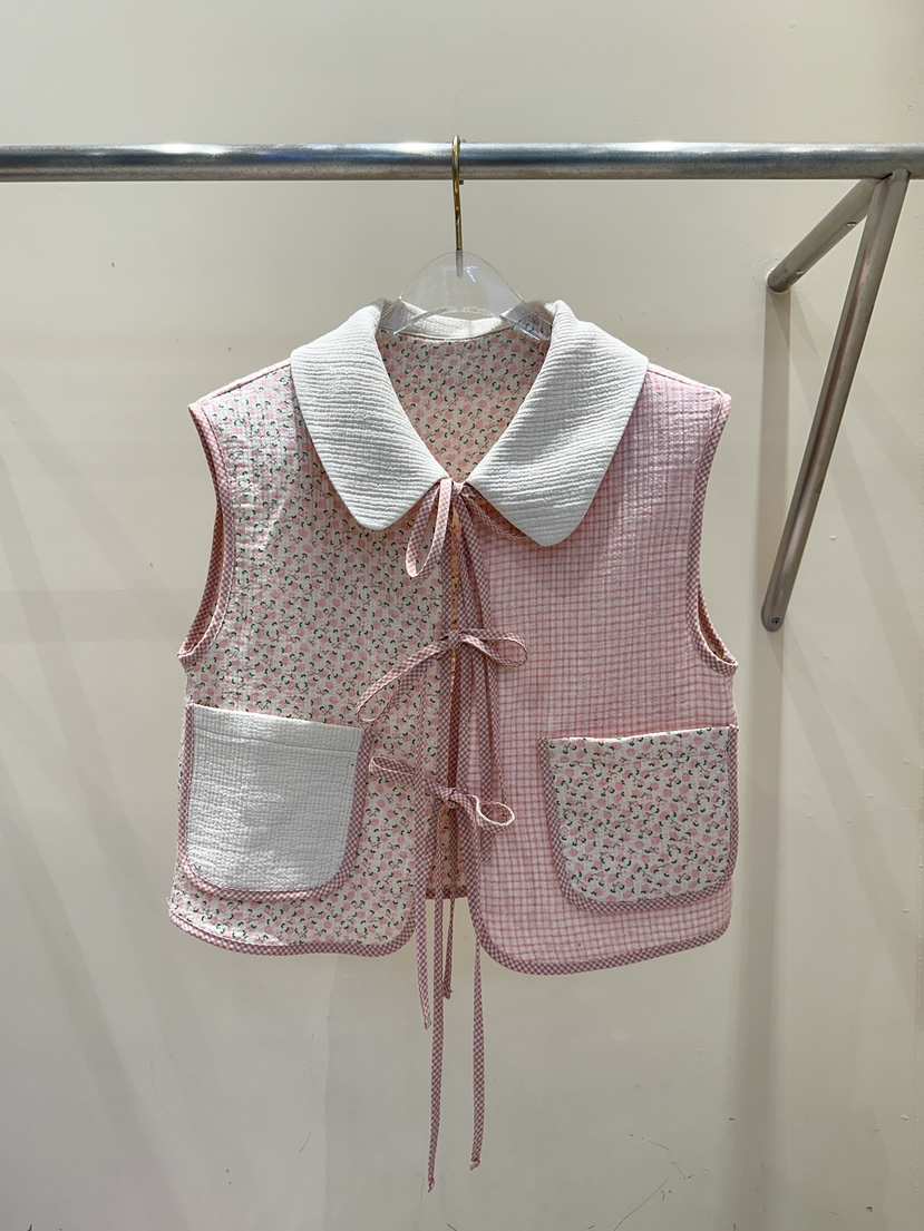 81 MARKET-L韓國㊣直郵東大門代購女裝新品推薦人氣熱賣馬甲81 MARKET-L馬甲