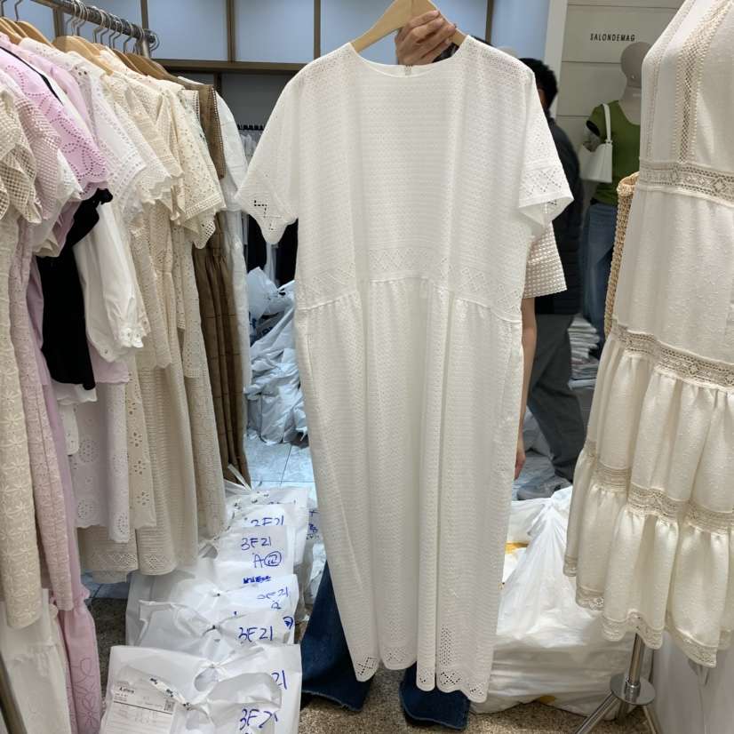 A韓國直郵㊣東大門實拍女裝新款時尚休閑25春夏推薦熱賣連衣裙A STORE連衣裙