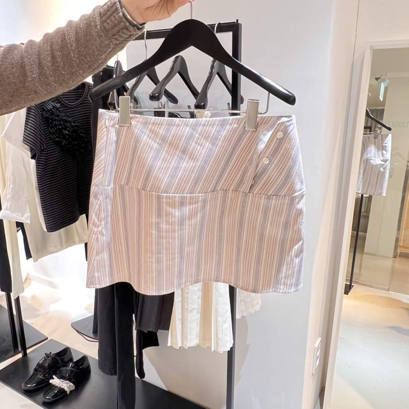 NEU ADULT韓國㊣直郵東大門代購女裝新品推薦熱賣時尚短裙NEU ADULT短裙