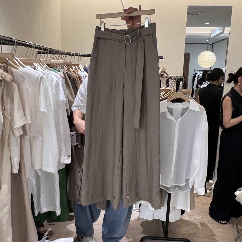 W AND J韓國直郵㊣東大門實拍女裝新品推薦休閑褲包含腰帶W AND J休閑褲