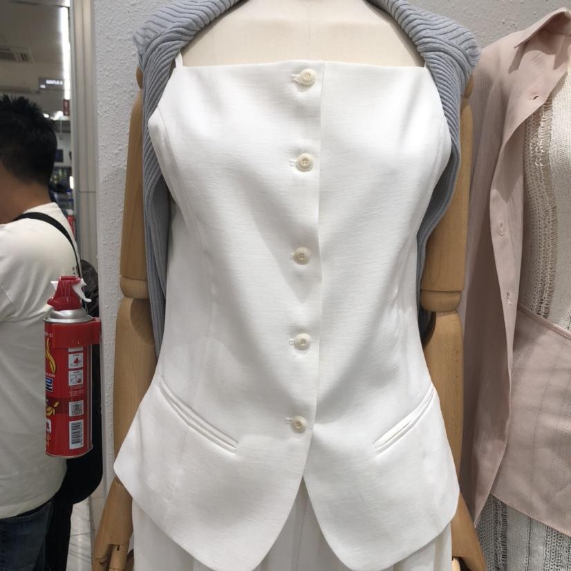 ALMOND PEPE直郵韓國代購㊣女裝新品休閑時尚人氣熱賣馬甲ALMOND PEPE馬甲