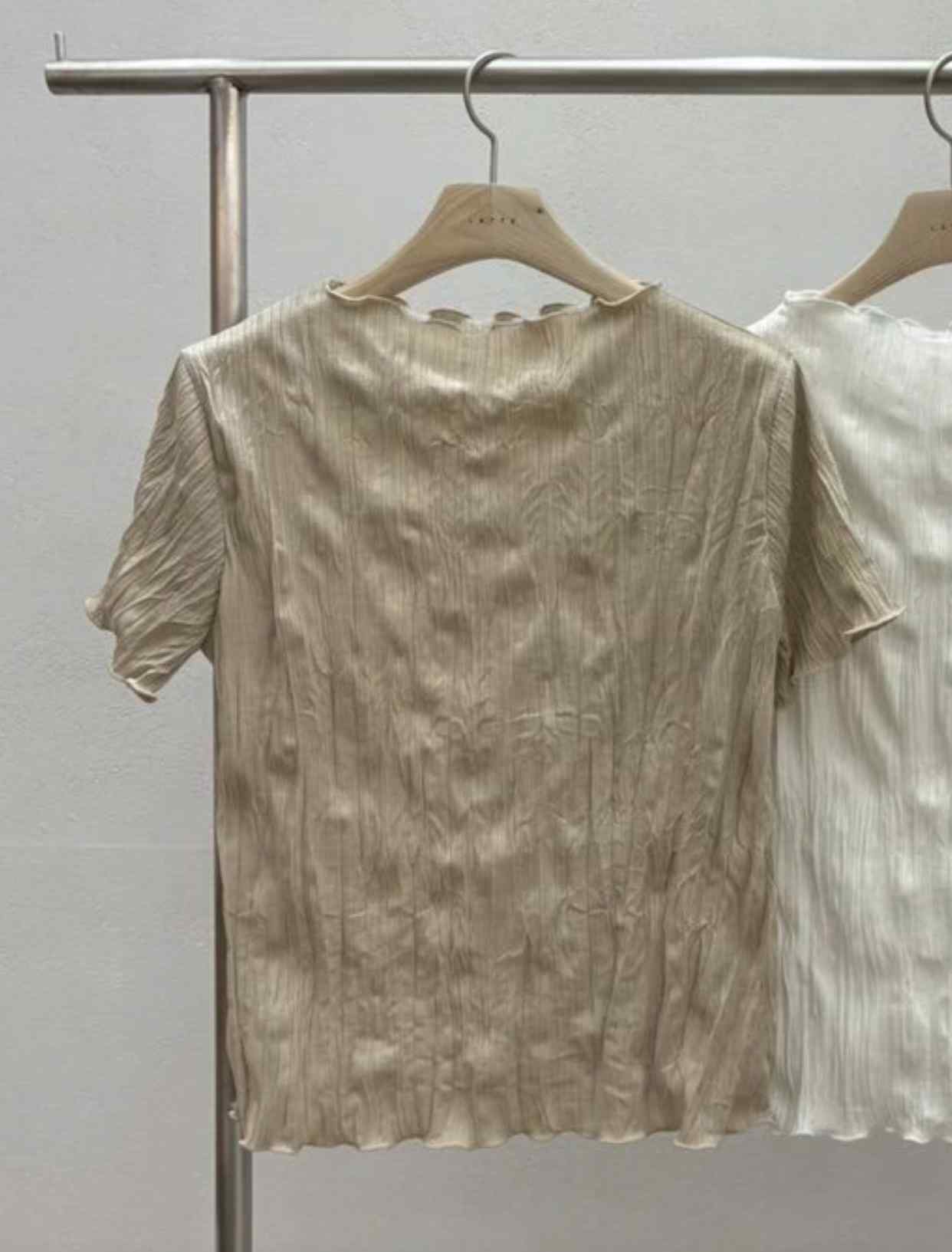 라떼東大門直郵女士新品熱賣真品時尚25春夏休閑職業推薦T恤Latte_T恤