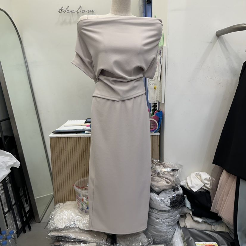 THE LOW東大門直郵女士新品時尚職業推薦人氣休閑套裝套裝THE LOW套裝
