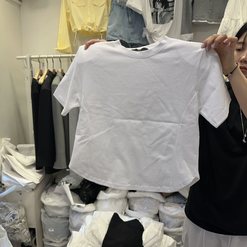 Q C韓國代購女士新品職業推薦25春夏時尚真品休閑熱賣人氣T恤Republlc of qcT恤