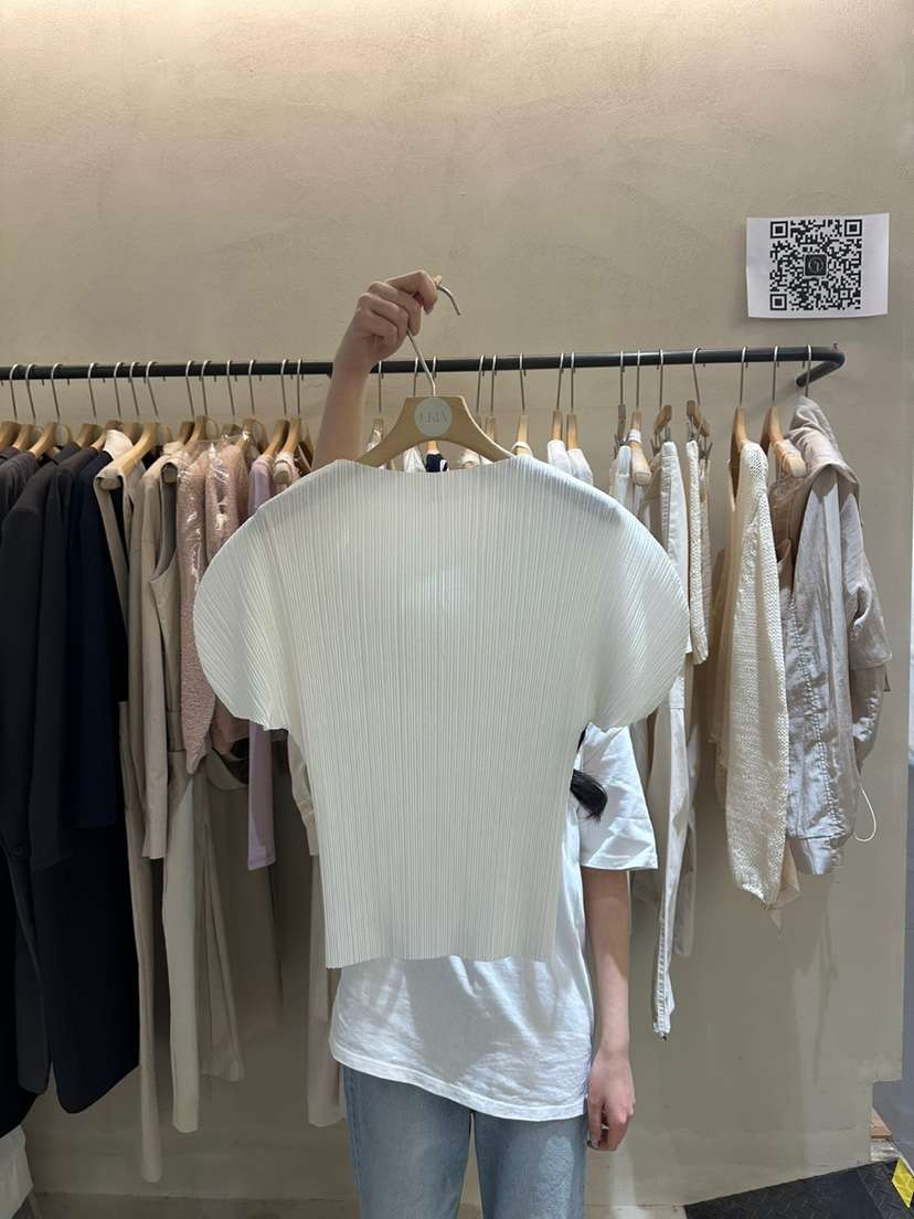 ERIA韓國代購女士新品人氣真品休閑推薦時尚熱賣襯衫蕾絲衫ERIA/HUE襯衫/蕾絲衫
