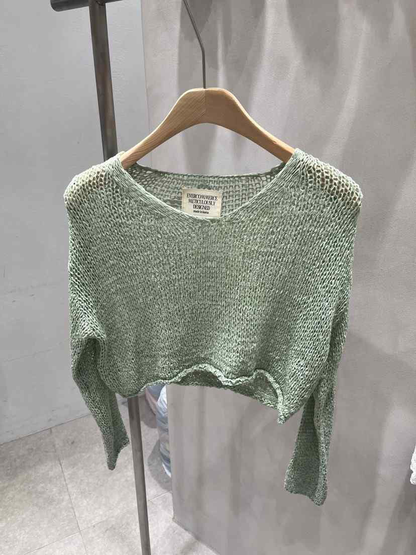EVERCOMMERCE METICULOUSLY DESIGNED韓國直郵女士新款真品針織衫EVERCOMMERCE METICULOUSLY DESIGNED針織衫