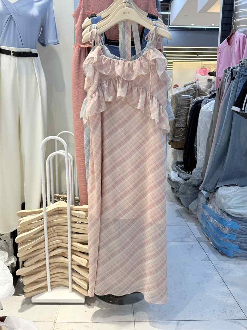 BOLD韓國直郵女士新款25春夏休閑職業推薦人氣連衣裙含脖帶BOLD連衣裙