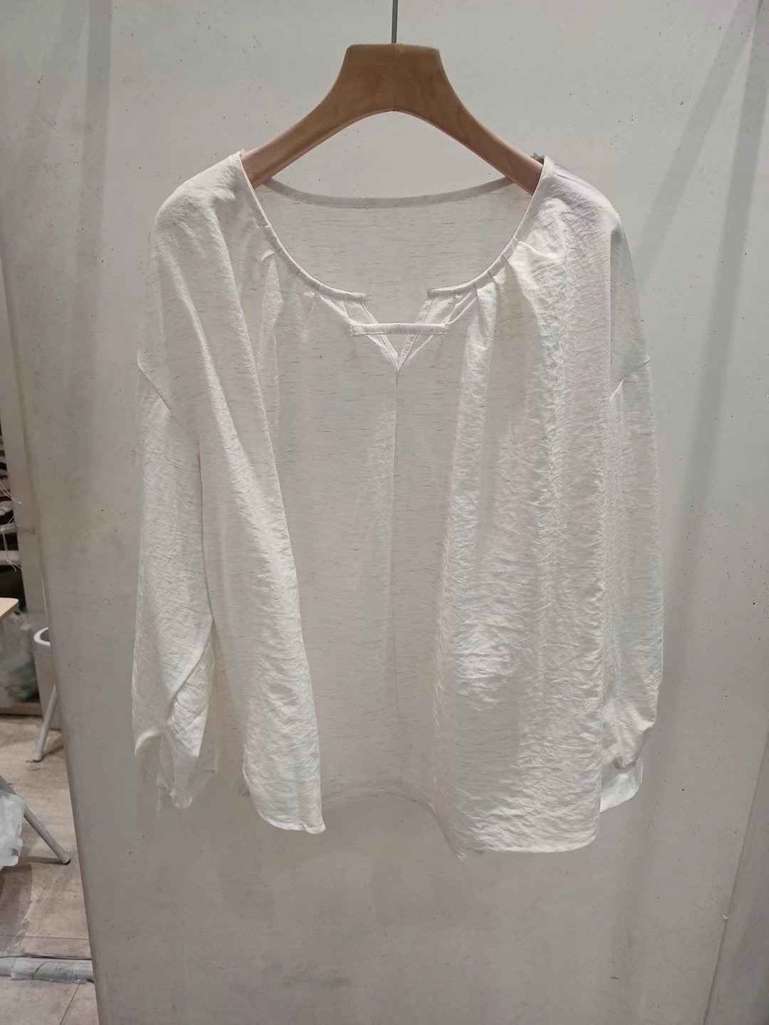 JAMES 제임스韓國代購女裝新款推薦真品人氣熱賣襯衫蕾絲衫JAMES襯衫/蕾絲衫