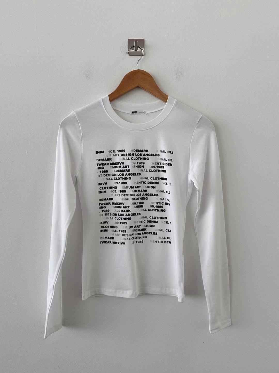 DOTNODI（無品牌標）東大門實拍女裝新品真品熱賣時尚長袖T恤DOTNODI長袖T恤