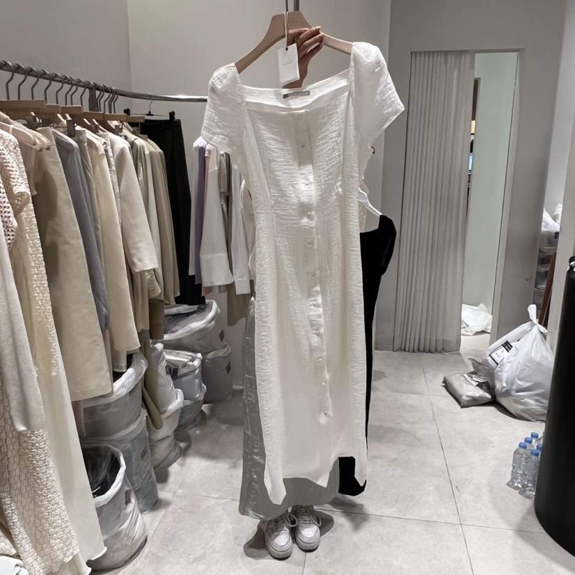 GLOW AND NYMPH韓國直郵㊣東大門實拍女裝新品25春夏連衣裙GLOW AND NYMPH連衣裙