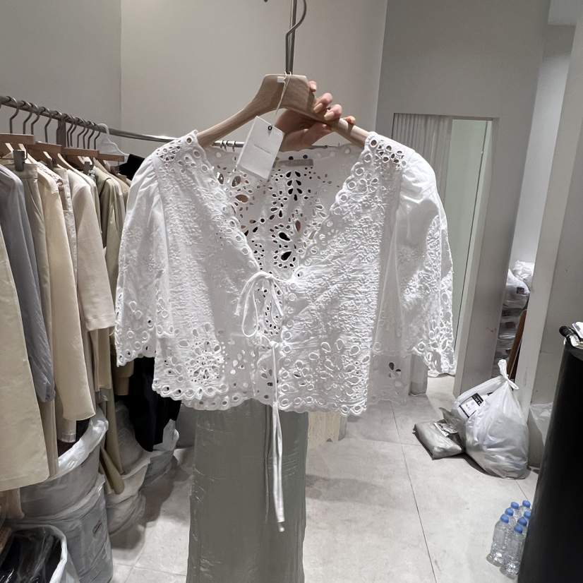 GLOW AND NYMPH直郵韓國代購㊣女裝新品25春夏襯衫蕾絲衫GLOW AND NYMPH襯衫/蕾絲衫
