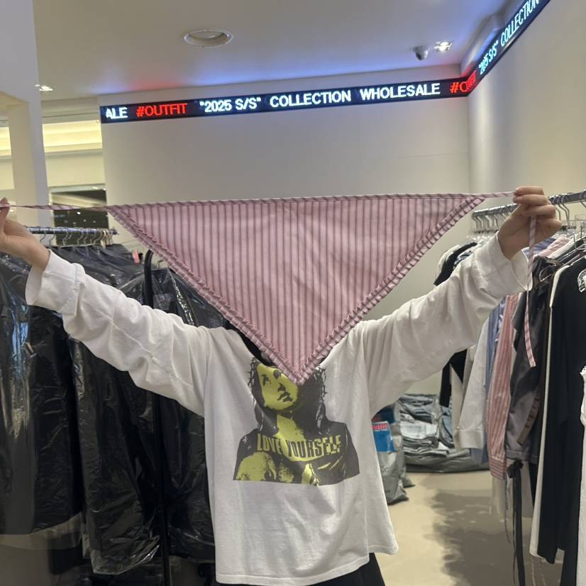 OUTFIT韓國直郵㊣女裝新品休閑推薦熱賣時尚25春夏圍巾披肩OUTFIT圍巾/披肩