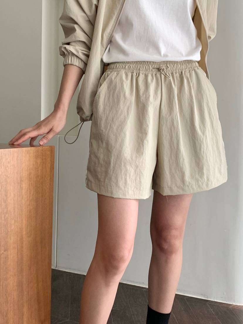 WOOD直郵韓國代購㊣女裝新品推薦休閑25春夏人氣時尚熱賣短褲WOOD短褲