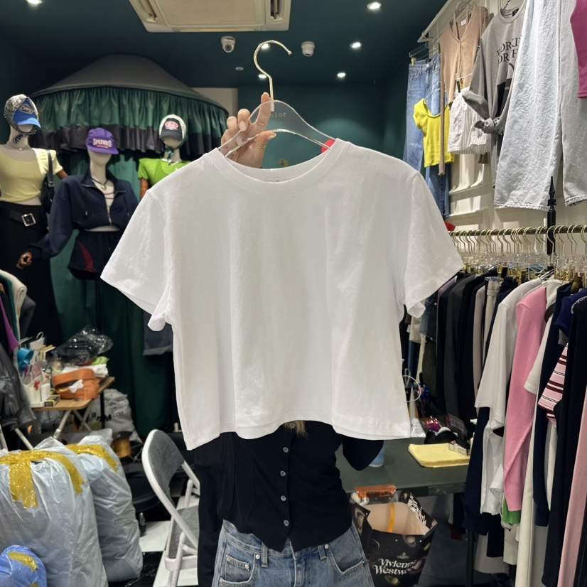 3COLOR（此品牌名稱會遭售假投訴，建議淘寶店鋪商品名稱中不要使用）直郵韓國代購㊣女裝新款熱賣T恤Three colorT恤