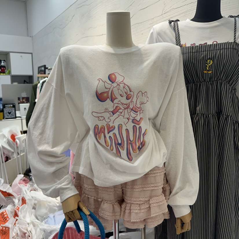 DE LINE韓國直郵㊣東大門實拍女裝新品人氣熱賣休閑長袖T恤DE LINE長袖T恤
