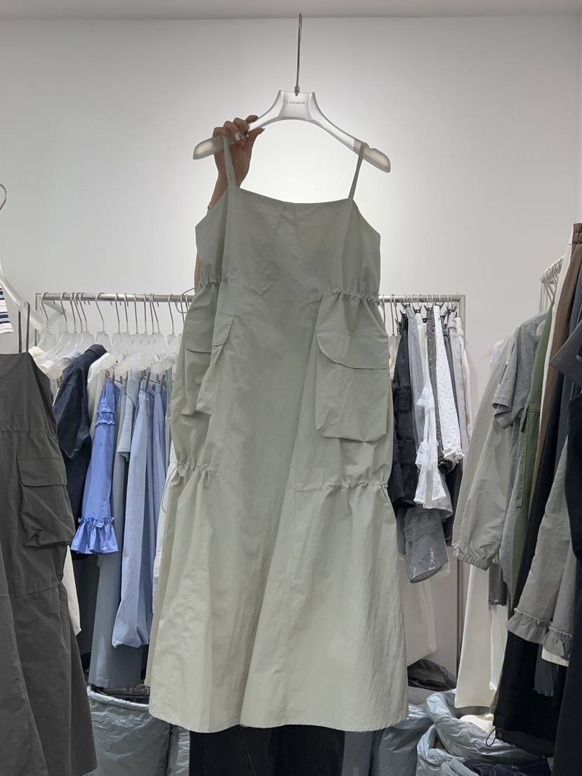 LOOKK韓國直郵㊣東大門實拍女裝新品熱賣休閑時尚連衣裙口袋LOOKK連衣裙